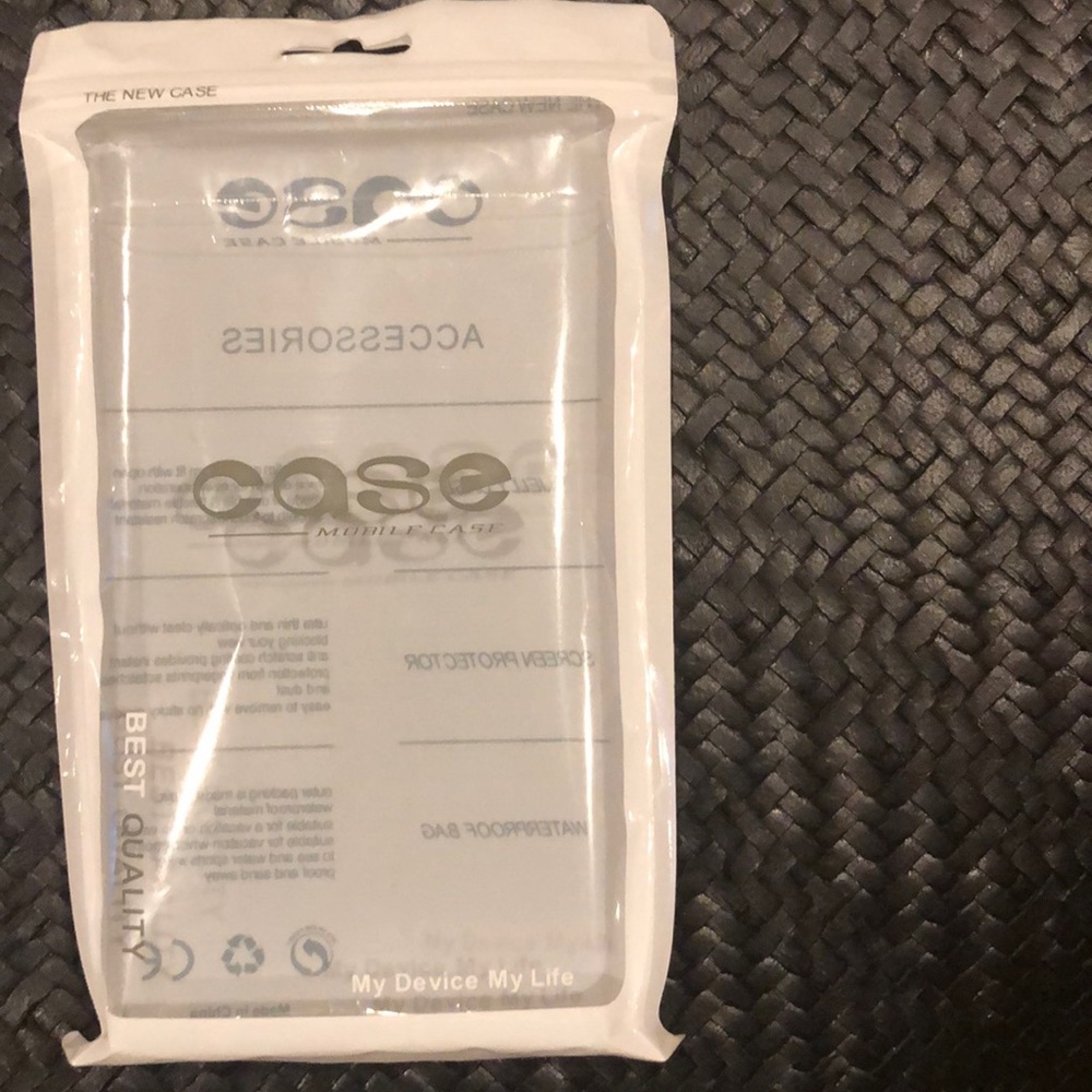 NWT-sparkly phone case iPhone 8plus - Picture 6 of 7